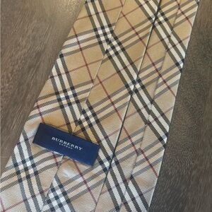Burberry Classic Tan and Black Plaid Tie